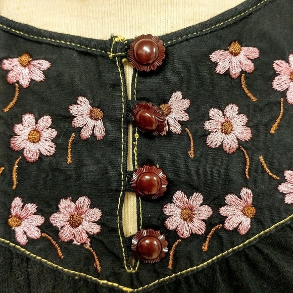 Anthro Little Yellow Button Embroidered Hobo Grannycore Cottagecore Tank… - Picture 4 of 8